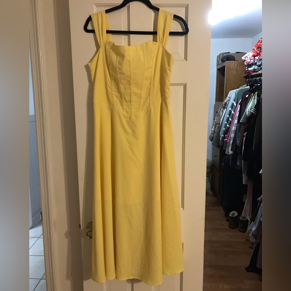 Elegant Yellow Dress